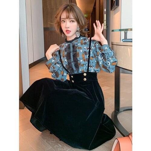 Printed wooden ear collar pleated shirt + high-waist umbrella hem suspender skirt suit womens 2020 autumn and winter new