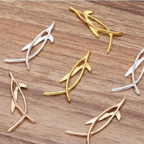 SIXTY TOWFISH 30 Pieces DIY Jewelry Accessories 14*38mm Alloy Ancient Retro Style Materials Flower Charms