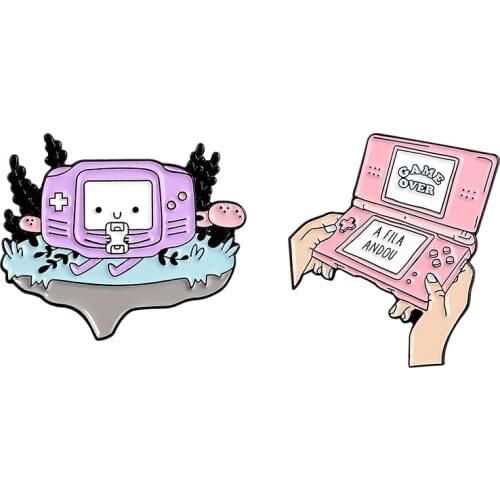 Fashion Retro Handheld Game Machine Metal Enamel Brooch Pink Game Over Badge Pin Fun Trendy Costume Backpack Jewelry Gift