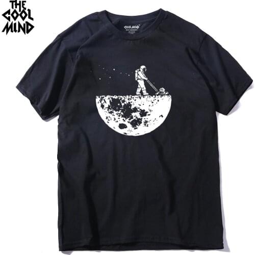 COOLMIND MO0119A cotton astronaut mowing the moon printed men T shirt casual cool men t-shirt o-neck men tops tee shirts