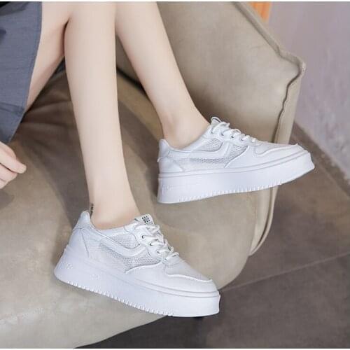 White Sneakers Women 2021 Designer Platform Shoes Fashion Breathable Sport Basket Femme Chunky Sneakers Women