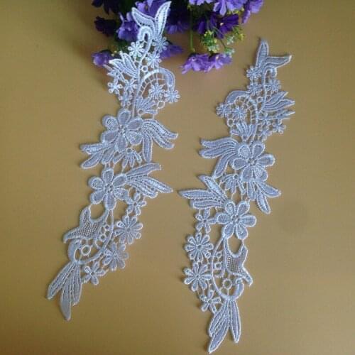 2Pieces Embroidered Lace Appliques Sewing Material Floral Lace Fabric White Sew On Garment Accessories Decoration