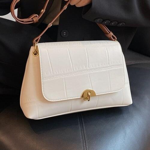 Simple White Shoulder Bags for Women Pure Color Small Handbags Ladies Retro Flap Armpit Bag 2021 Fashion All-match Messenger Bag