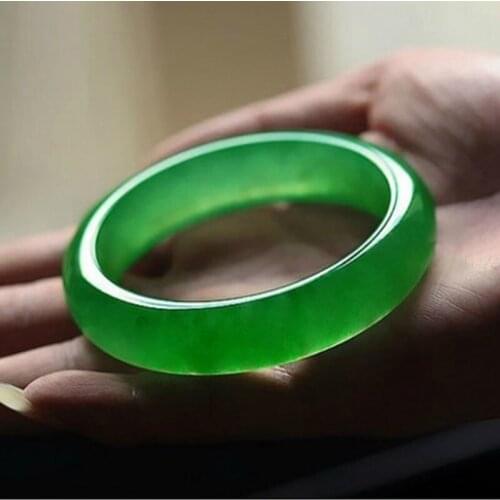 A natural jade quartzite jade Jasper jade green bracelet 60---62mm