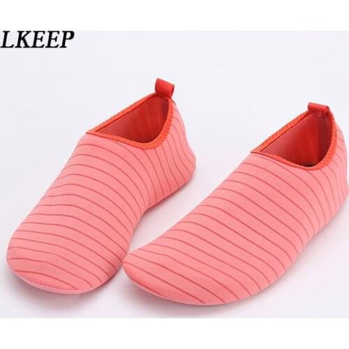 2021 Summer Women Swimming Water Shoes Men And Women Beach Shoes Adult Unisex Sneakers Soft Breathable Surfing Swim Shoes