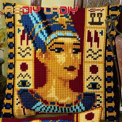 Cross Stitch Cushion Princess Queen Make Your Own Pillow Chunky Cross Stitch Kits Pre-Printed Canvas Acrylic Yarn Pillow Case