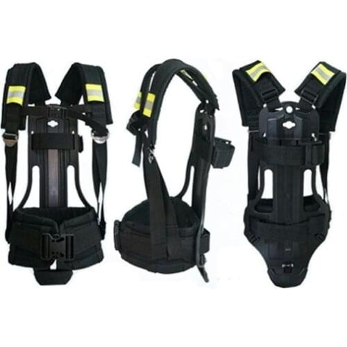 Positive pressure firefighting air respirator holder