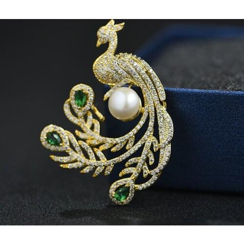 Creative High Quality Peacock Brooches Pins Fashion Crystal Freshwater Pearl Animals Luxury Jewelry Brooch Women Banquet Gift