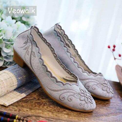 Veowalk Seam Blinding Women Embroidered Cotton Fabric 3cm Low Heel Shoes Soft Comfortable Elegant Ladies Slip On Block Pumps