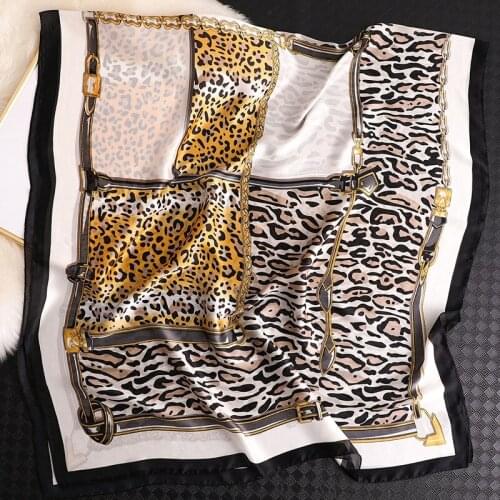 2020 new summer women fashion quality soft silk scarf Leopard print printing scarves female shawls Beach cover-ups wraps hot