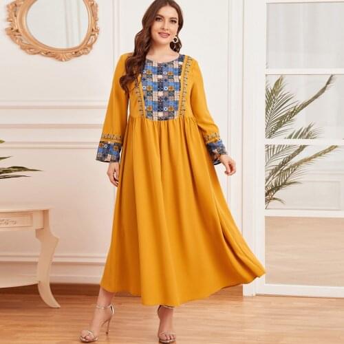 2021 Spring Autumn Dress Plus Size Women O Neck Long Sleeve Retro Embroidery Party Dress Yellow Maxi Long Islamic Clothing