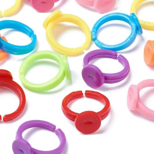 100pcs Adjustable Acrylic Ring Colorful Ring Component for Kids Children Gift DIY Findings Accessories 14mm Tray: 9mm