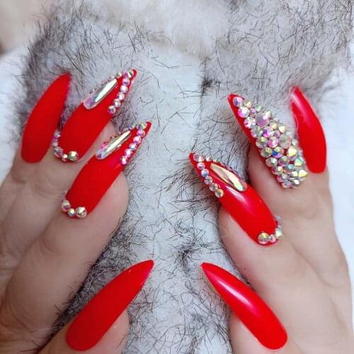 Extra long pointed oval fake nails slim art salon nail crystal diamond nail red