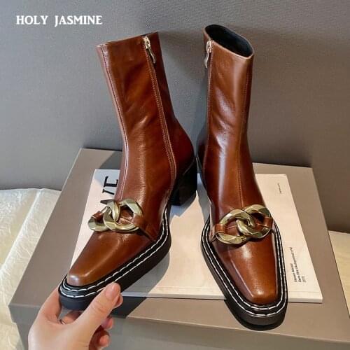 2021 Winter Woman Boots Genuine Leather Metal Decoration Zip Ankle Punk Girl Square Toe Mid Heel Sewing Knightly Platform Boots