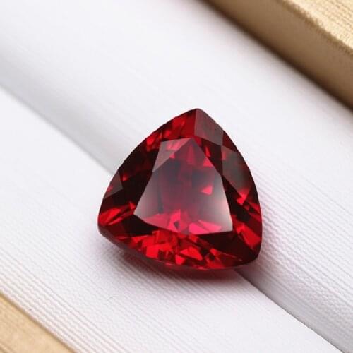 Hot personality fat trillion triangle shape red stone beads women for DIY jewelry making faceted red corundum Mohs hardness 9