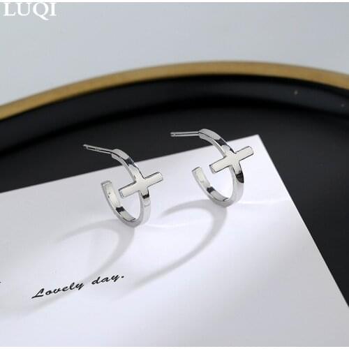 Fashion Womens S925 Silver Plated Platinum Simple Three-dimensional Cross Stud Earrings SE1279