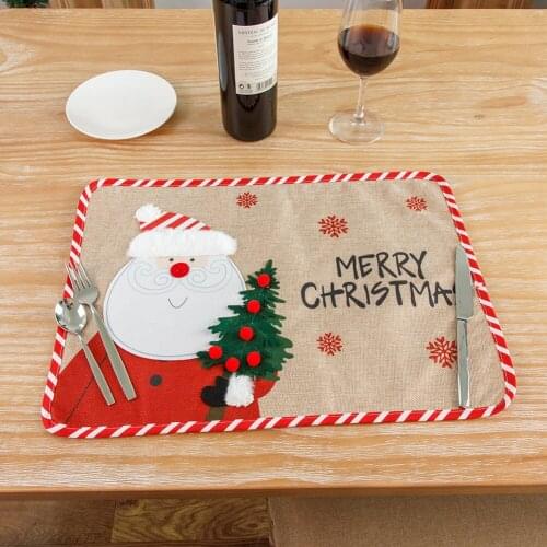 Christmas Placemat Tableware Cartoon Embroidery Pad Heat Insulation Table Mat Home Kitchen Christmas Decor Table Meal Decoration