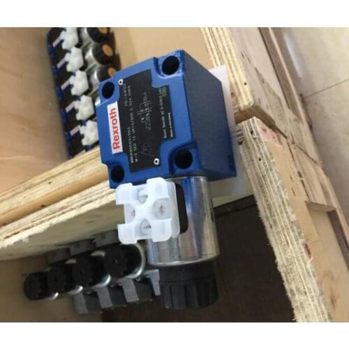 Rexroth Hydraulic solenoid valve M-3SED10UK1X/350CG24N9K4 MNR:R900051053 M-3SED10UK13/350CG24N9K4 M-3 SED 10 UK13/350 C G24 N9K4