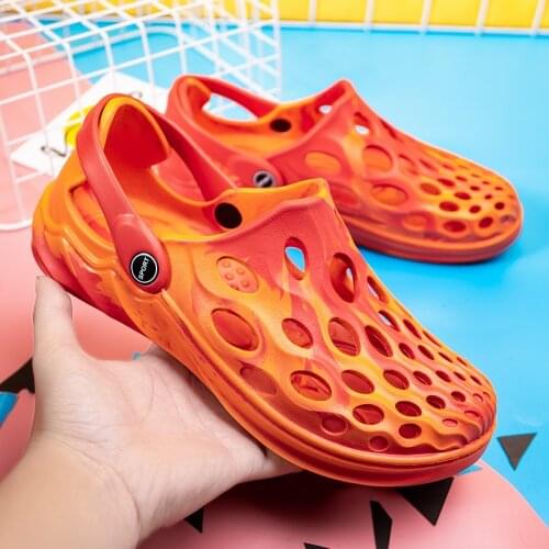 Summer Men Slides Lightweight Cool Beach Slippers Slide Hollow Water Flip Flops Women Sandals Soft EVA Sneakers Couple 35-46