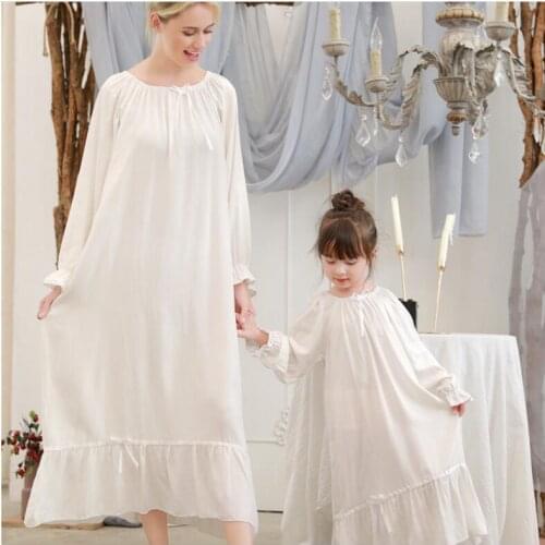 2020 Christmas Pajamas Family Autumn Winter Cotton Long Sleeve Girls Nightgown White Girls Nightdress Mommy And Me Clothes
