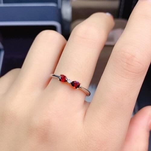 925 Sterling Silver Luxury Engagement Ring for Girl Simple Natural Garnet Ring