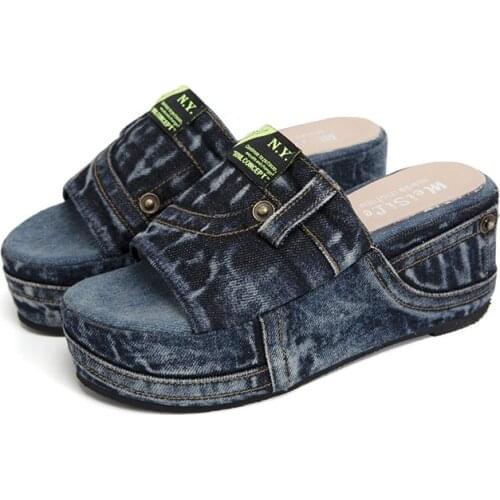 2021 new Brand Black Gothic Vampire Cosplay Comfy Sole Heels Summer Fashion Platform Sandals Shoes Women Slipper Outdoor