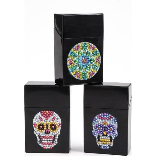 New DIY Diamond Painting Cigarette Case Diamond Embroidered Business Card Case Fashion Girl Gift for Men Love