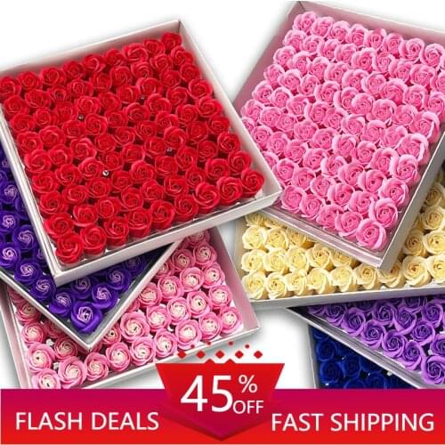 81Pcs Rose Bath Body Flower Floral Soap Scented Rose Flower Essential Wedding ValentineS Day Gift Holding flowers