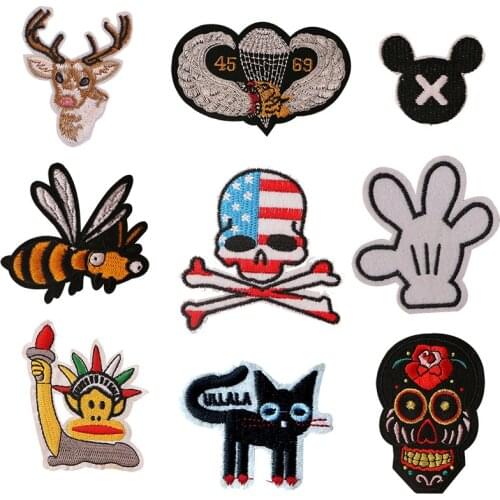 Cartoon Decorative Deer Gloves Skull icon Embroidered Applique Patches For DIY Iron on Badges Stickers on backpack,the clothes