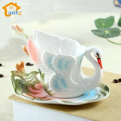 Swan Coffee Cup Colored enamel porcelain Mug with saucers and teaspoons of holiday Get married creative gift Free shipping