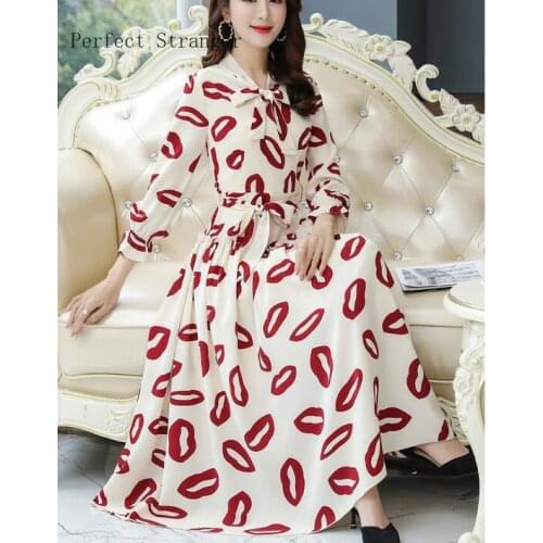 2021 SpringNew Arrival Elegant Bow Collar Lip Print Collect Waist Long Sleve M-3XL Woman Chiffon Long Dress
