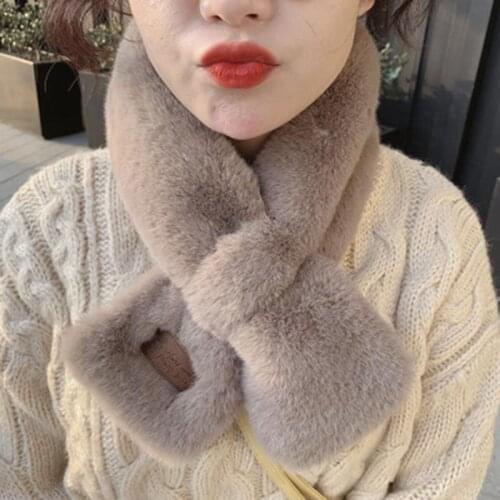 Ladies Winter Korean Wild Rex Rabbit Warm Scarf Cute Female Fake Collar Pure Color Cross Thickening Plush Windproof Bib U32