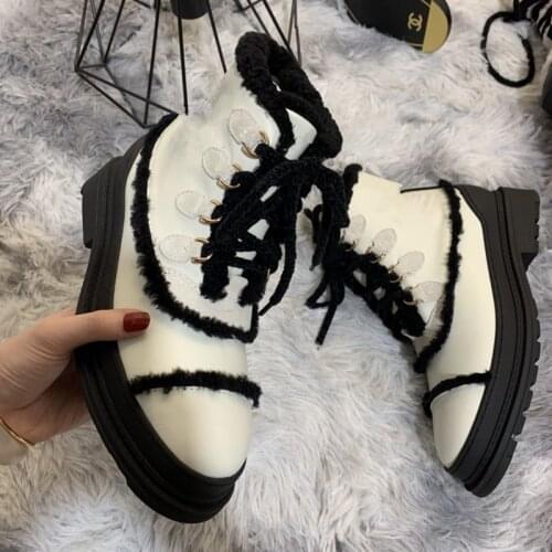 Warm Fur Women Ankle Boots Fashion Patchwork Women Snow Boots Genuine Leather Lace Up Women Short Boots Combat Martin Boots Girl
