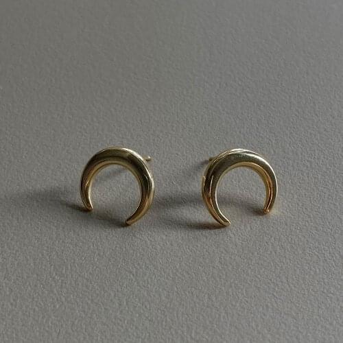 100% Authentic 925 Sterling silver Gold MOON Crescent Stud earrings FINE jEWELRY TLE703
