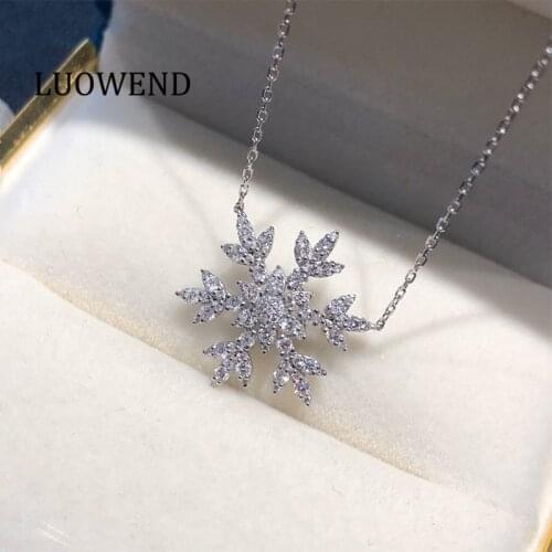 LUOWEND 100% Genuine 18K White Gold Pendant Necklace Real Natural Diamond Pendant Women Engagement Necklace Fashion Snow Shape