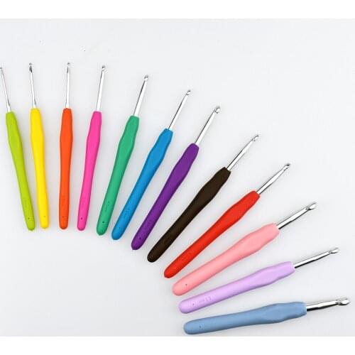 Coloured silicone soft handle Crochet set DIY manual knitting knit pin 9 pcs/ Pack
