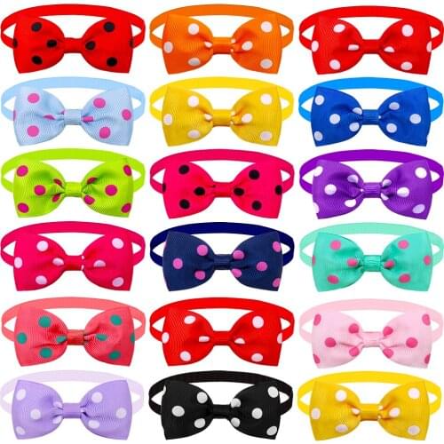60PC Dot Pet Supplies Pet Dog Bow Ties Dot style Cat Puppy Ribbon Bowties Neckties Pet Dog Cat Grommong Accessories