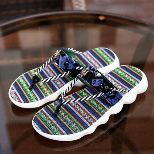 Hot Men Shoes Beach Casual Mens Slippers Men Hollow Out Casual Couple Beach Sandal Flip Flops Shoes Non-slide Male Slippers