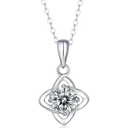 925 Sterling Silver Round Cut Moissanite Diamond Flower Pendant Necklace For Women Fashion Solitaire Pendant Necklace Jewelry