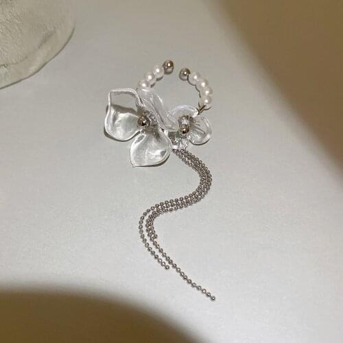 Origin Summer Funny Simulation Pearl Clear Arcylic Flower Charm Ring for Women Long Tassel Pendant Index Finger Ring Accessories