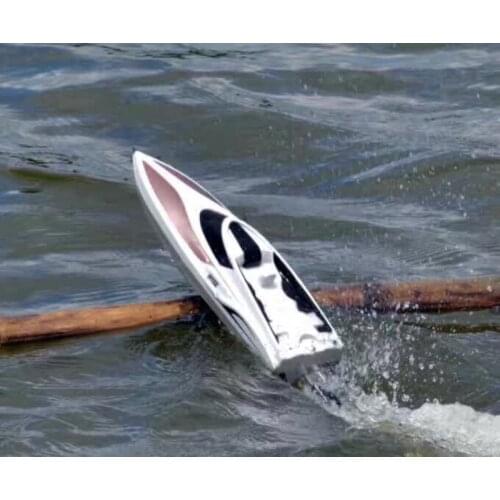 Large-scale marine dynamic Assault ship model 2.4G 150M Remote Control Speed Racing Boat 30KM/H High Speed RC Boats Toy VS 7014