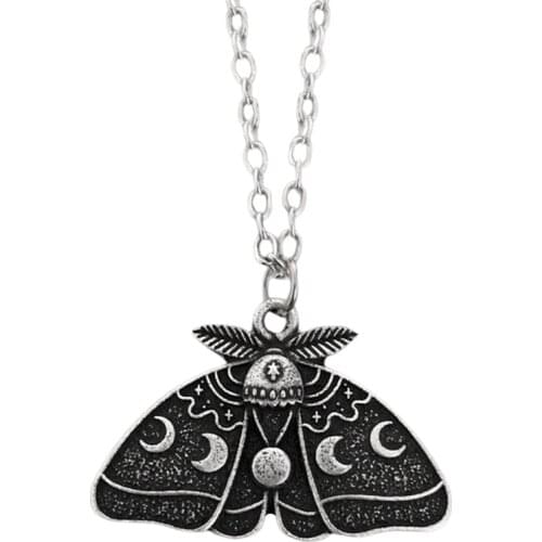 Feira De Vaidade Pendant Chains