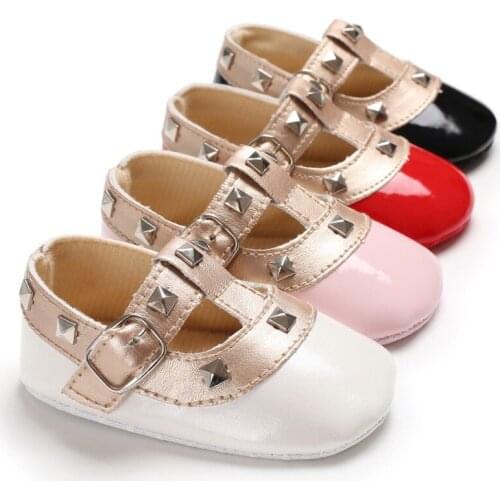Autumn Winter Fashion Stitching Rivet Princess Shoes Cute Baby Girl Soft Soled PU Infant Walking Cradle Shoes