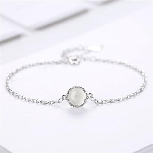 Womens Retro Elegant Moonlight Opal Simple Single Layer Chain Bracelet Ladies Fashion Jewelry Gifts BL0389