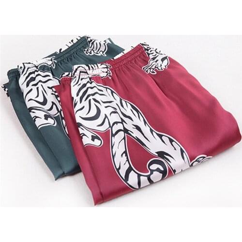 Schlafanzughose Men Sleep Bottoms Simulation Tiger Printing Silk Lingerie Men Animal Print Long Sleep Pants pajamas for men