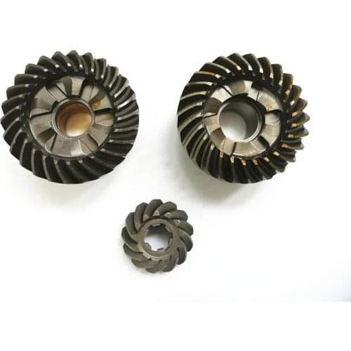 Outboard Engine 679-45551-00 Pinion & 679-45571-00 Reverse & 679-45560-01 Forward Gear for Yamaha 40hp Boat Motor 679-45560 71