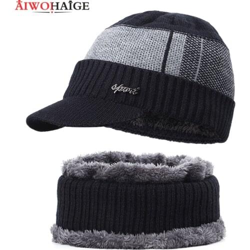 2019 Winter popular mens cap womens cap pompon knit beanie skullies male personalized 2 Pieces Set dad hat male outdoor