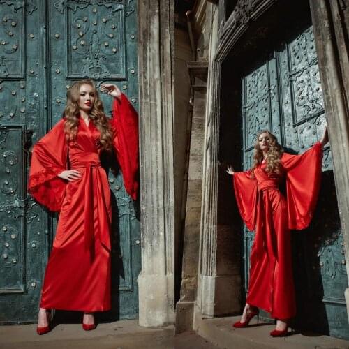 2020 Long Lingerie Red Womens Ladies Bride Robes Kimono Robe Satin Silk Lace Night Wear Gown Sleepwear