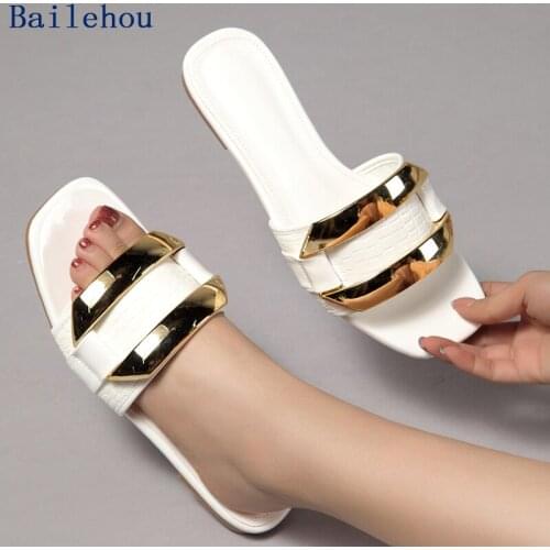 Slippers Women Flip Flop Summer Shoe New 2021 Casual Metal Decoration Flip Flops Slides Outside Square Toe Female Shoes