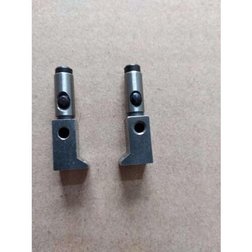 RIGHT+LEFT NEEDLE CLAMP FOR TYPICAL GC 6845-HD3 2-needle sewing machine